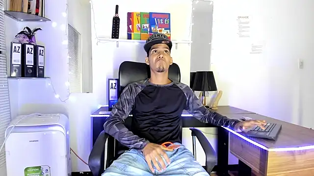 xxKamadevaxx online show from 11/21/25, 12:37