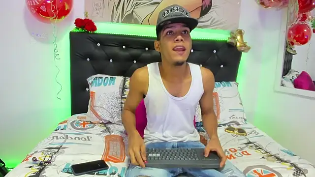 xxKamadevaxx online show from 12/01/25, 12:21