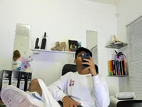 xxKamadevaxx online show from 03/18/26, 01:36