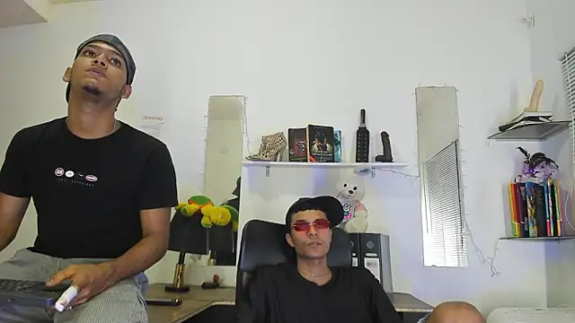 xxKamadevaxx online show from 04/01/26, 06:27