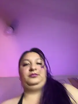 Emma  Fox  online show from 11/13/25, 04:17