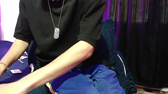 NaytonFreeman online show from 11/20/25, 11:10