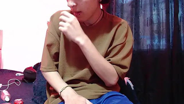 NaytonFreeman online show from 11/26/25, 11:22