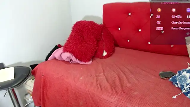 Anthonella duran online show from 11/22/25, 03:44