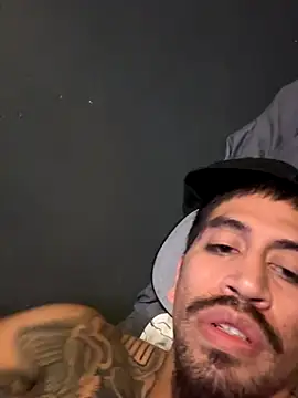 busnfatnutsLildee online show from 11/14/25, 06:01