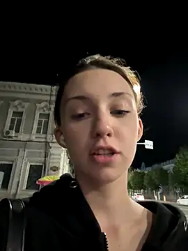 Snapshot of Sacred_Mary chatting on 09/14/25, 06:07 Sacred Mary online show from 09/14/25, 06:07