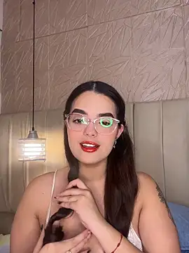 hannahst  online show from 03/26/26, 08:25