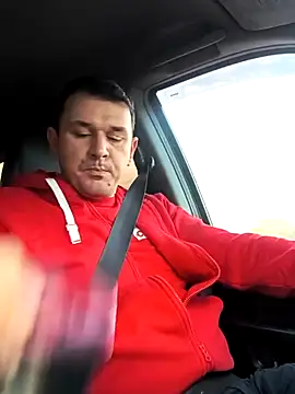 NOMAD8611 online show from 11/03/25, 05:52