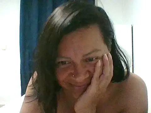 adri89-g online show from 09/19/25, 03:41