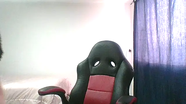 adri89-g online show from 12/16/25, 11:59