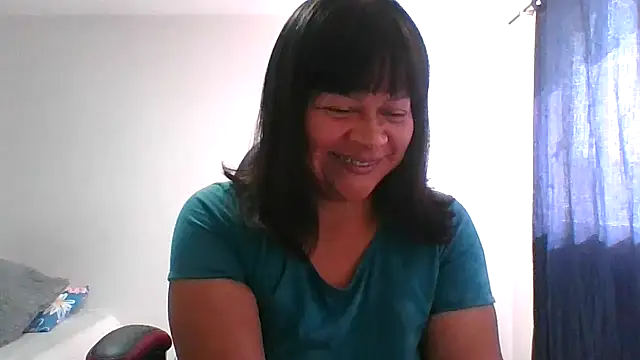 adri89-g online show from 01/10/26, 03:14