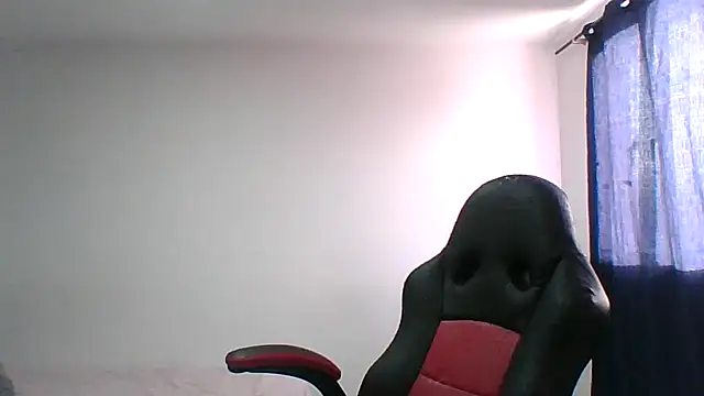 adri89-g online show from 02/09/26, 12:31