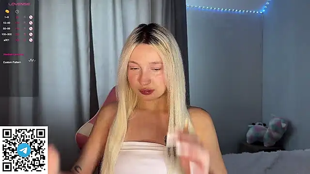 JennyFoxys online show from 09/19/25, 09:32