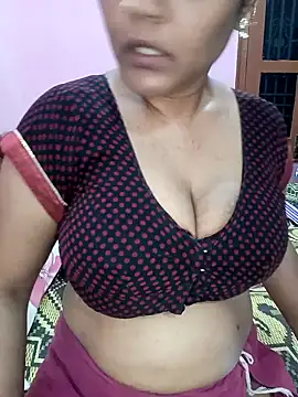 Snapshot of KannadaTamilTeluguBeauty chatting on 04/29/26, 06:25 KannadaTamilTeluguBeauty online show from 04/29/26, 06:25