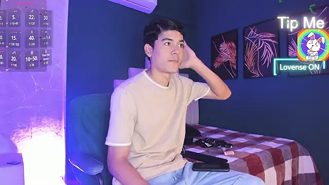 SandroVeyra online show from 10/18/25, 03:31