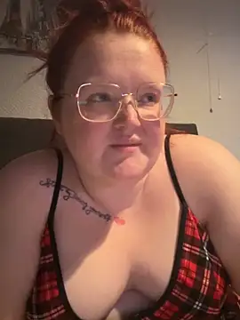 Snapshot of AmberBliss-X chatting on 05/07/26, 07:19 AmberBliss-X online show from 05/07/26, 07:19