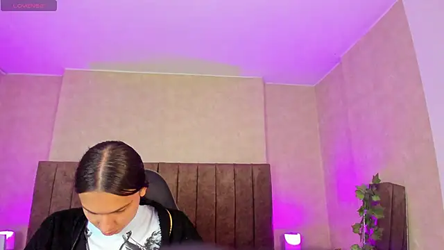 Almaazz online show from 09/14/25, 04:06