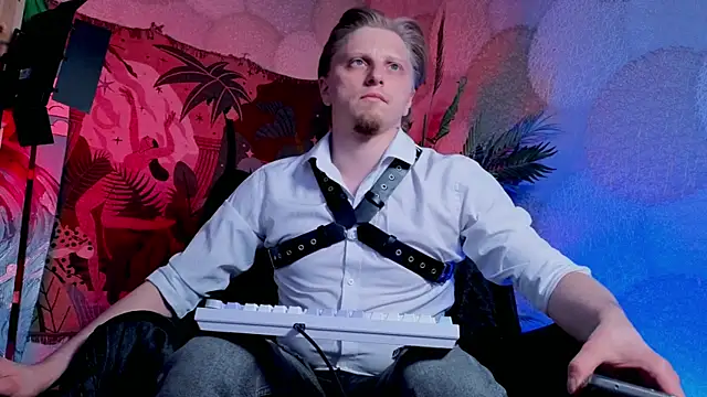 Vincent Hardman online show from 04/16/26, 08:09