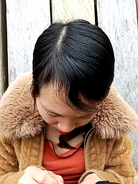 bonnie-00 online show from 11/21/25, 07:18