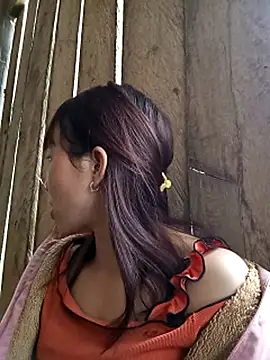 bonnie-00 online show from 02/11/26, 03:22