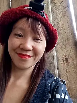 bonnie-00 online show from 02/23/26, 03:15