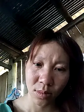 bonnie-00 online show from 04/17/26, 12:46