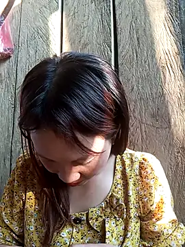 bonnie-00 online show from 05/16/26, 10:36