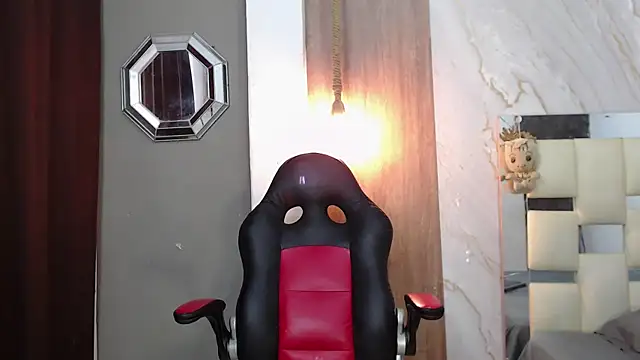 Snapshot of fire_drako_ chatting on 05/12/26, 10:51 fire drako online show from 05/12/26, 10:51