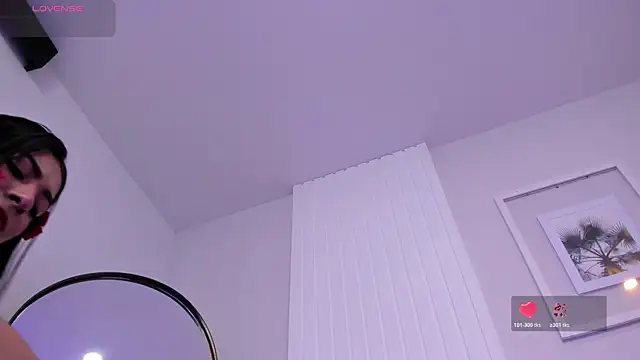 Snapshot of cherry_skinny_ chatting on 05/10/26, 03:44 cherry skinny online show from 05/10/26, 03:44