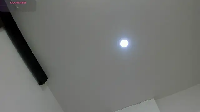 Snapshot of cherry_skinny_ chatting on 05/15/26, 03:46 cherry skinny online show from 05/15/26, 03:46