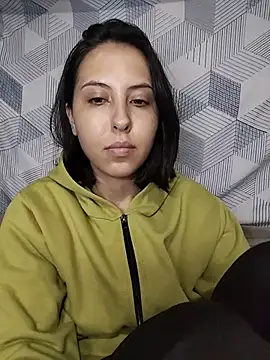 scarletoficial online show from 07/02/26, 02:22