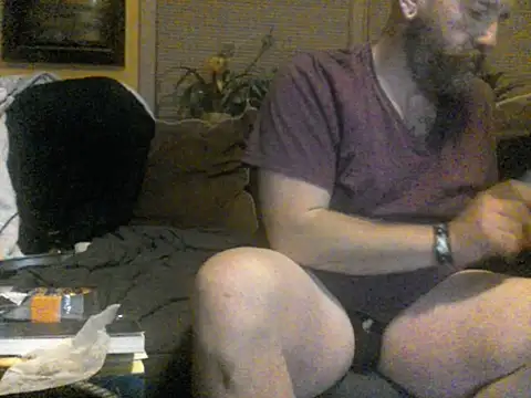 Snapshot of cloudyDadcocks chatting on 07/07/26, 04:04 cloudyDadcocks online show from 07/07/26, 04:04