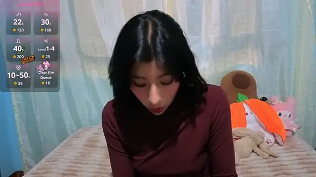 Sullyoonn online show from 02/13/26, 01:23