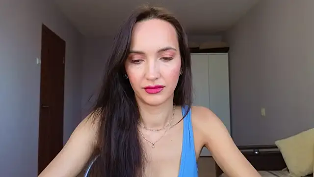 Snapshot of Lillian-Clark chatting on 01/09/26, 07:55 Lillian-Clark online show from 01/09/26, 07:55