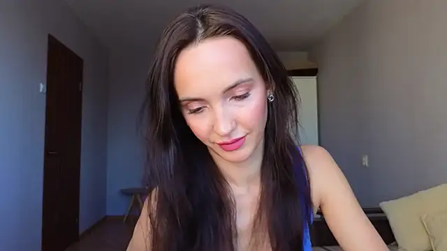 Snapshot of Lillian-Clark chatting on 01/16/26, 09:35 Lillian-Clark online show from 01/16/26, 09:35