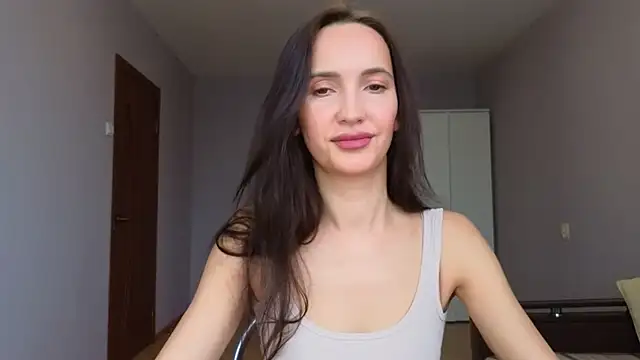 Snapshot of Lillian-Clark chatting on 02/04/26, 07:47 Lillian-Clark online show from 02/04/26, 07:47