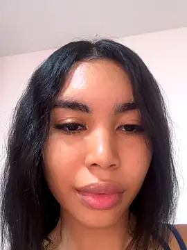 Snapshot of karolaalcendra chatting on 09/19/25, 05:24 karolaalcendra online show from 09/19/25, 05:24