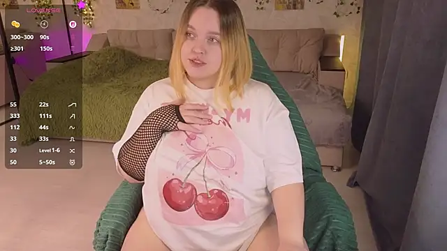 Aki nohana online show from 10/29/25, 02:41