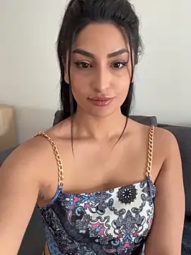 Mia spicyy online show from 04/29/26, 08:40