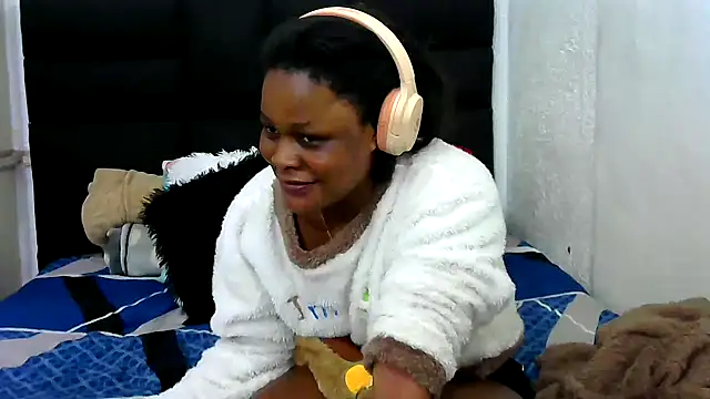 BlondieBitch online show from 07/14/26, 10:21