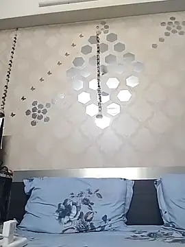 Loveangle1 online show from 09/13/25, 05:13