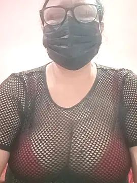 thehotlady online show from 12/16/25, 08:19