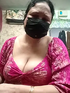 thehotlady online show from 02/13/26, 02:51