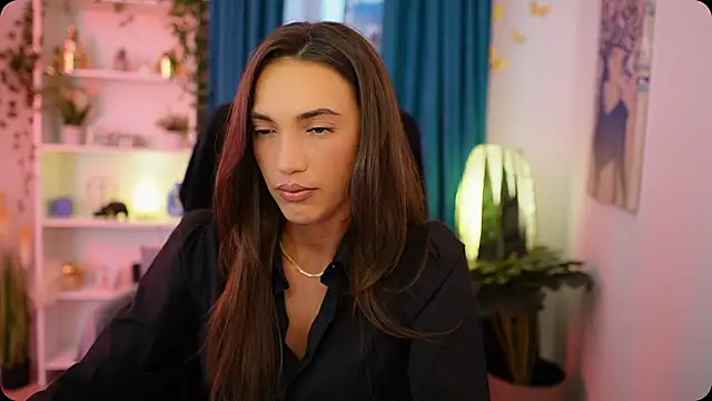 Alexis Love  online show from 10/02/25, 01:18