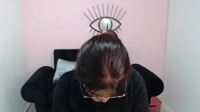 mia sexgirl online show from 09/25/25, 12:42