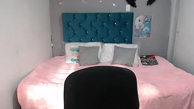 Snapshot of mia_sexgirl chatting on 07/24/26, 12:25 mia sexgirl online show from 07/24/26, 12:25