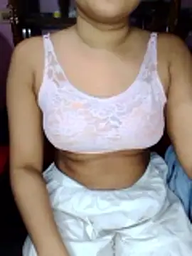 Snapshot of rasmiva chatting on 11/15/25, 11:51 rasmiva online show from 11/15/25, 11:51