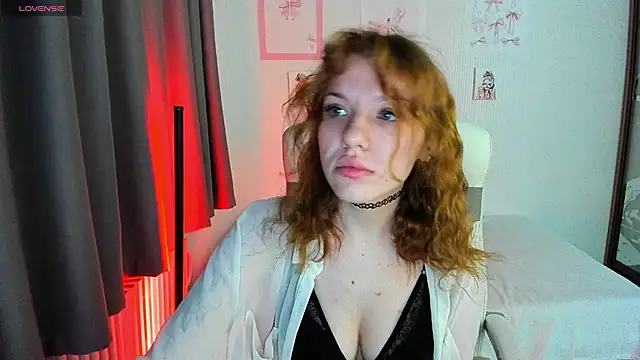 Megancat333 online show from 09/27/25, 12:21