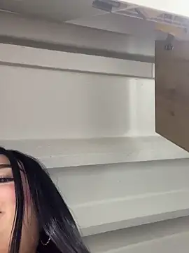 Snapshot of Alanasole chatting on 09/14/25, 02:11 Alanasole online show from 09/14/25, 02:11