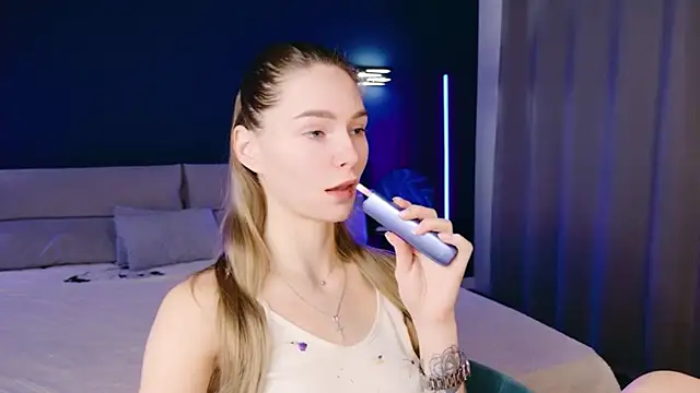 Melloudy online show from 11/16/25, 07:03